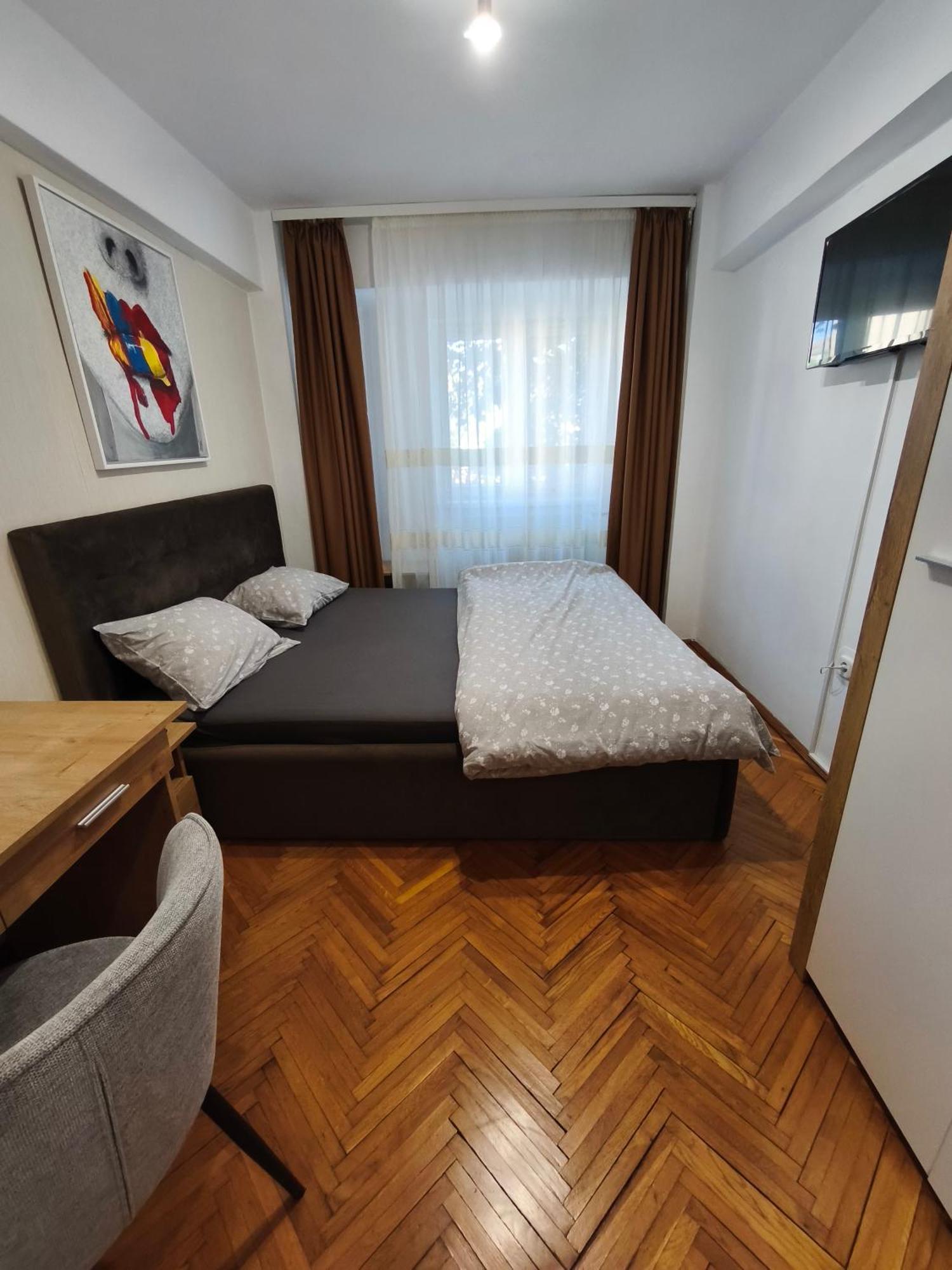 Ta'Arof Apartment Oradea Exterior photo